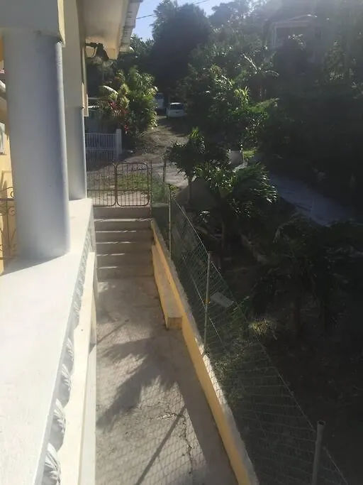 Modern Air Conditioned Home For Family & Adventure Loubiere Holiday home